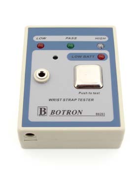 B8203
